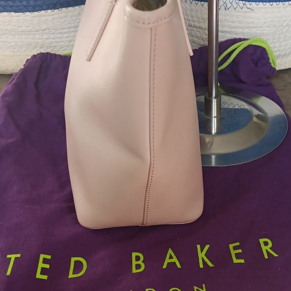 TED BAKER SAFFIANO LEATHER BEIGE TOTE - Picture 4 of 14